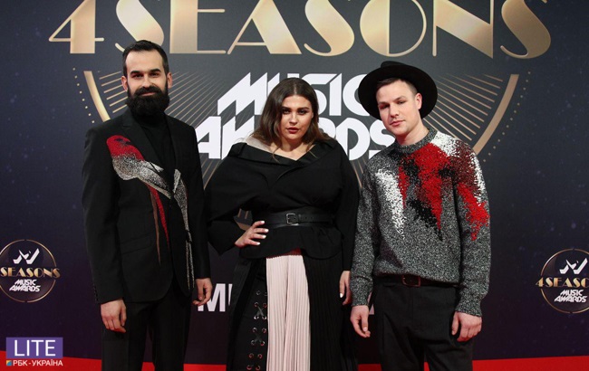 Каменських, Дорофєєва, Джамала: фото з червоної доріжки M1 Music Awards 2018