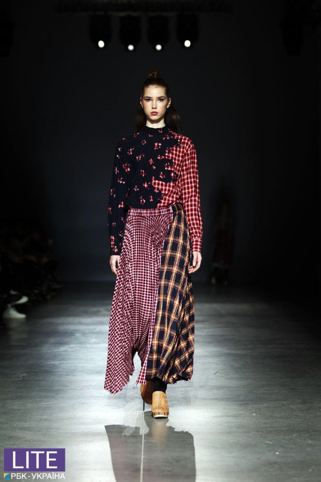 У Києві яскраво стартувала Ukrainian Fashion Week – звичайно, з показу Poustovit
