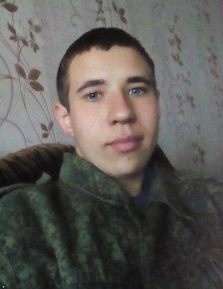 Поповнення вантажу 200: на Донбасі ліквідували 19-річного бойовика