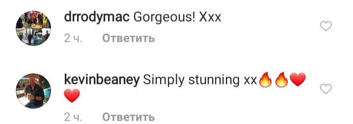 Ей точно 54? Элизабет Херли похвасталась пышными формами в леопардовом бикини