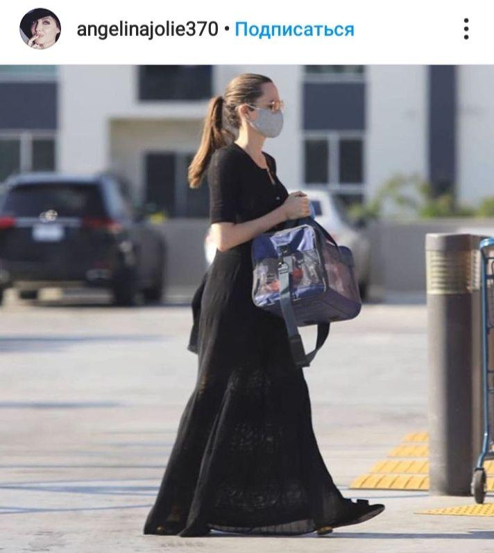 В облегающем платье на шопинг: Анджелина Джоли подчеркнула идеальную фигуру соблазнительным нарядом