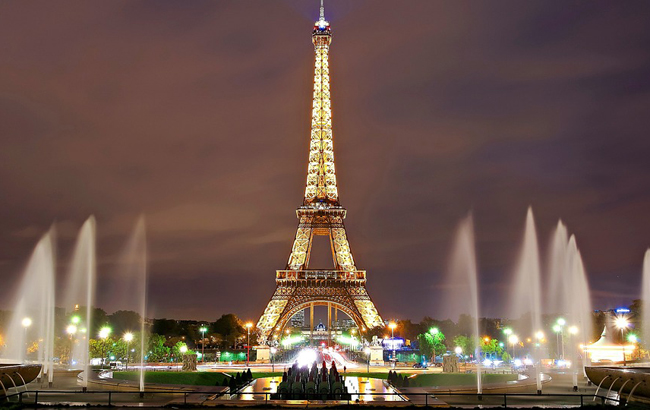 Названі найпопулярніші визначні пам'ятки світу