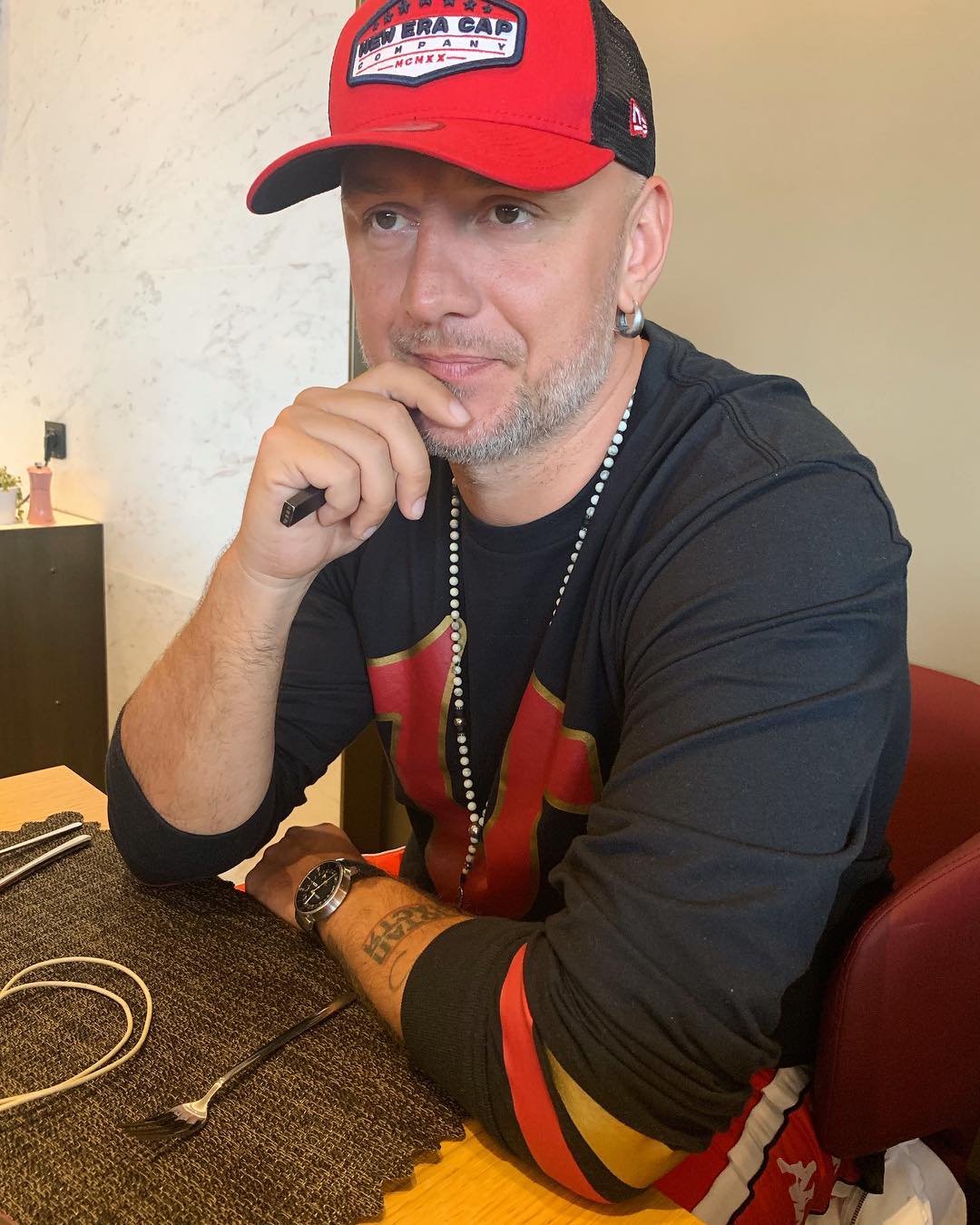 Податковий скандал: Потап, KAZKA і Федишин відповіли на звинувачення з приводу несплати