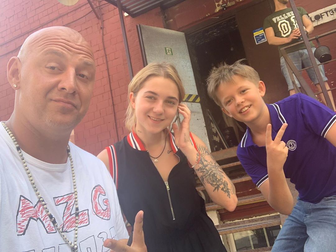 Без Насті: Потап показав, як розважається з дітьми