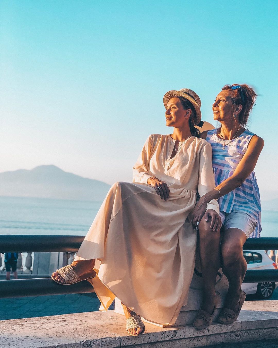 "У вас її посмішка": Регіна Тодоренко вразила схожістю з мамою на яскравому фото