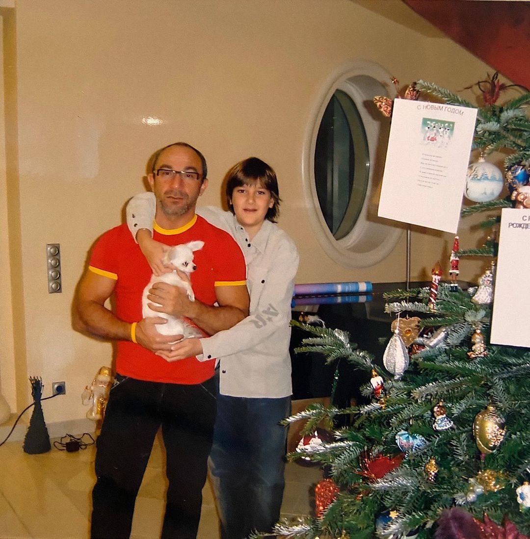 Як дружини і син Кернеса прощалися з ним після смерті: дуже боляче