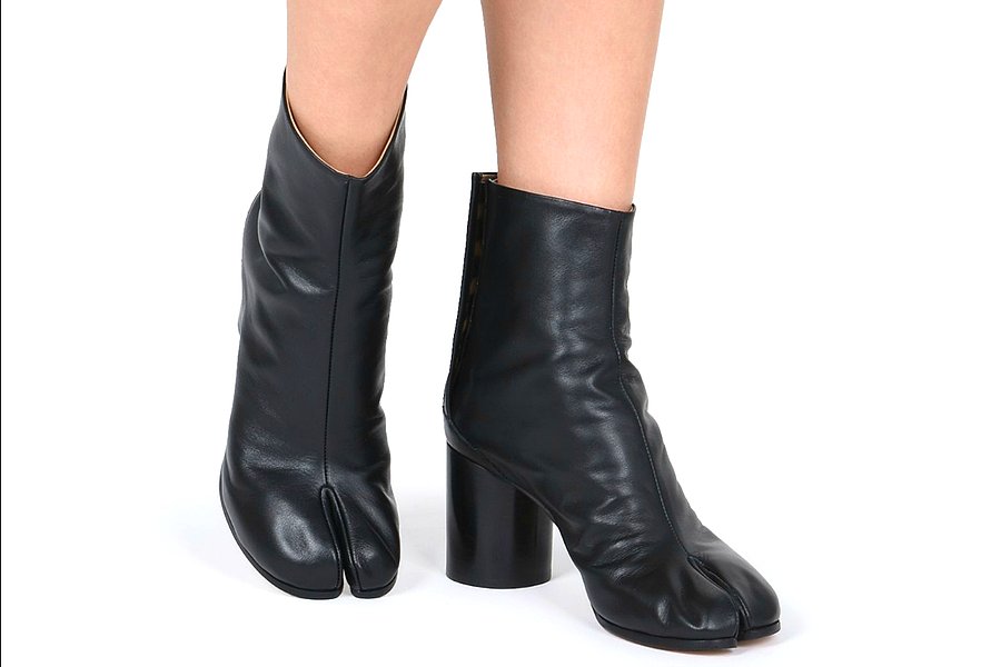 Трусики-джинси і вії в носі: топ-10 дивних і безглуздих модних трендів 2019 року