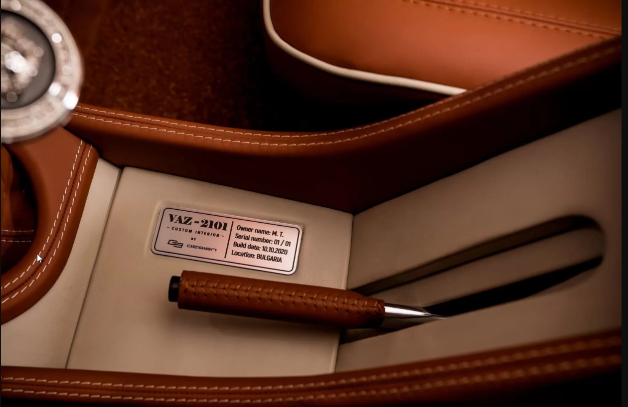 "Копейку" превратили в Майбах: умельцы собрали самый роскошный ВАЗ-2101