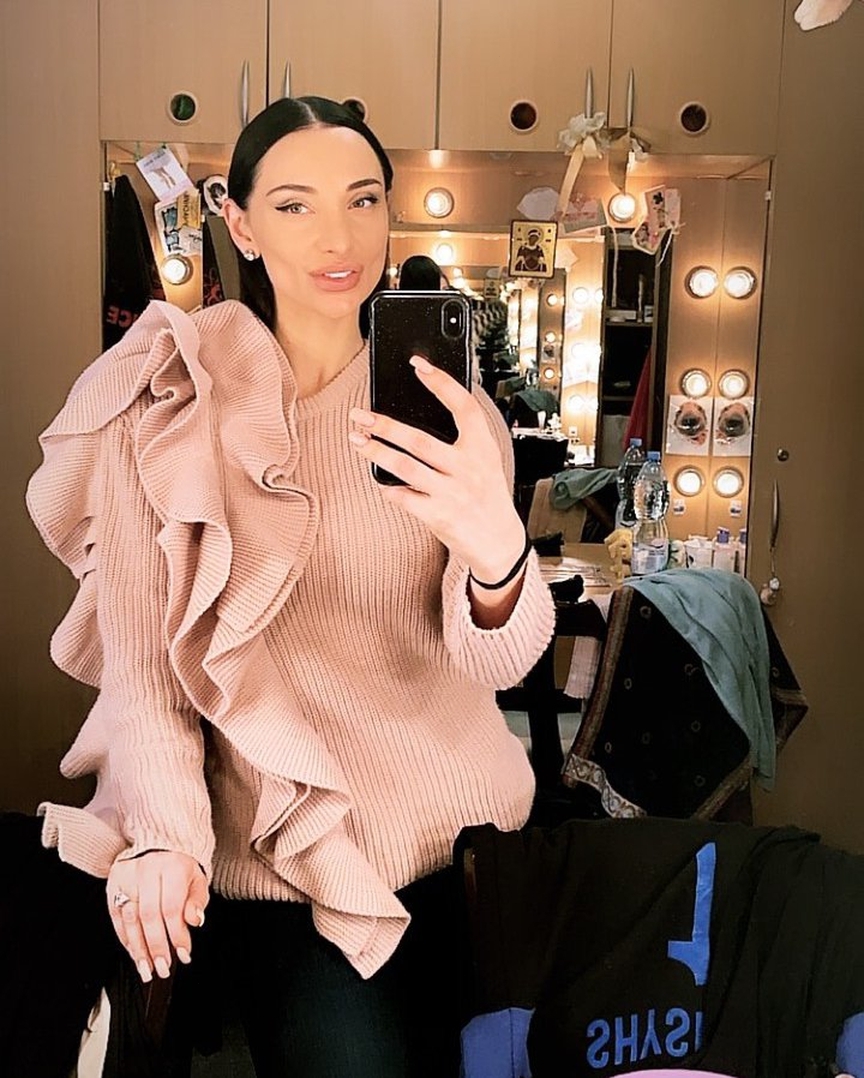 "Зі мною всюди": топ-5 б'юті-засобів прима-балерини Христини Шишпор