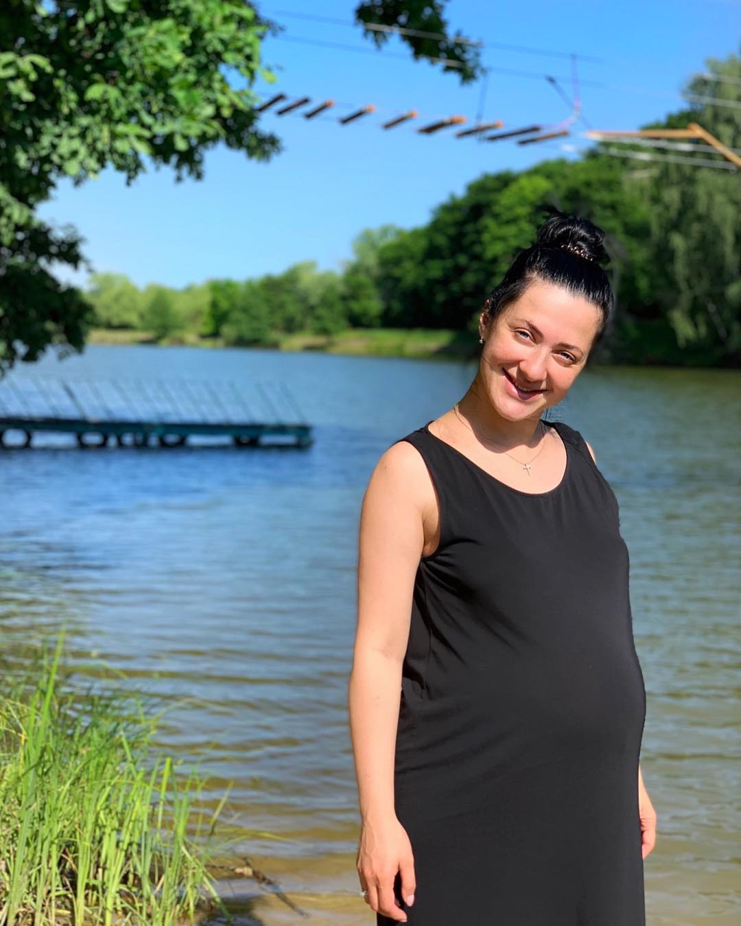 "На старті": вагітна Сніжана Бабкіна показала фото з пологового будинку