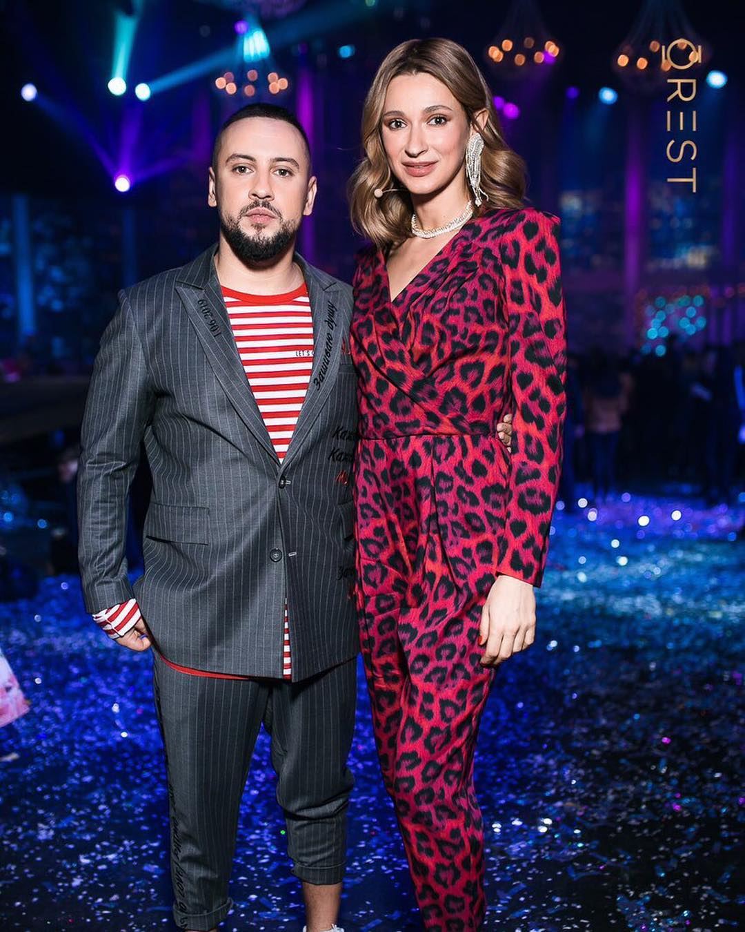 TAYANNA захопила стильним леопардовим нарядом на зйомках новорічного шоу