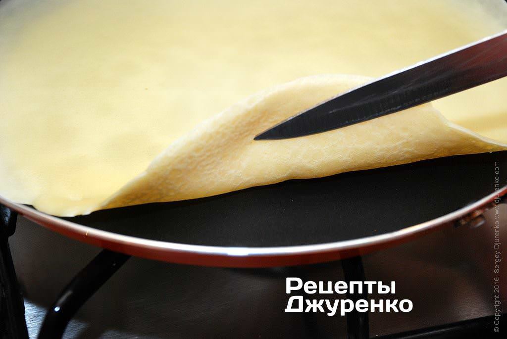 Відомий кулінар поділився простим рецептом млинців з секретним інгредієнтом