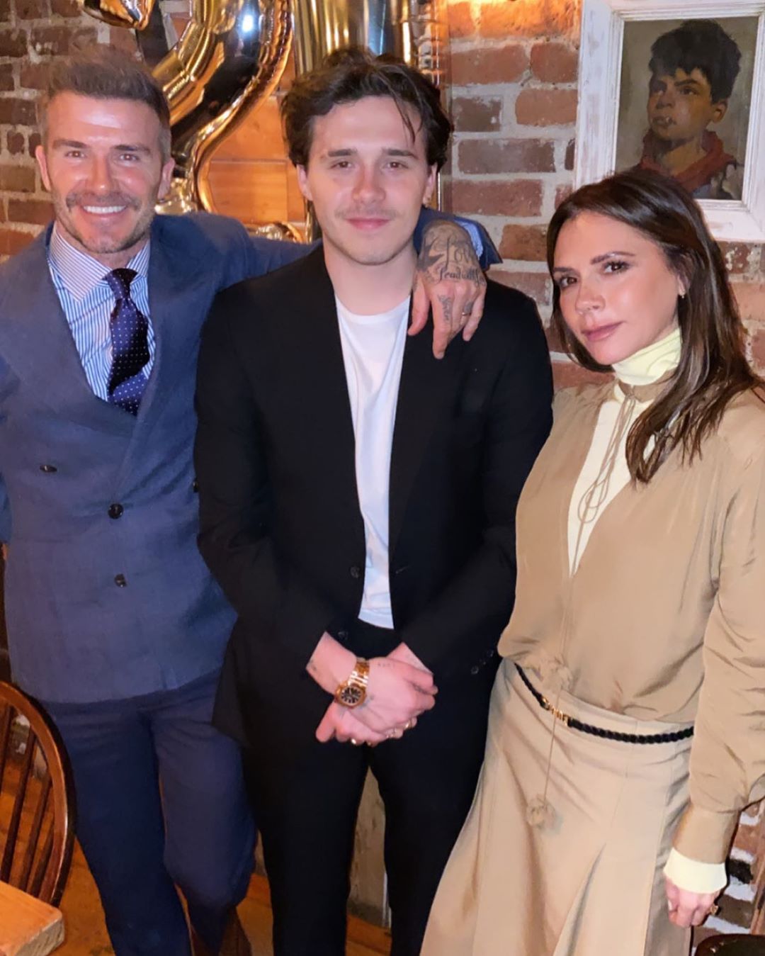 Стильний символізм: Меган Маркл нарешті перестала ворогувати з Вікторією Бекхем