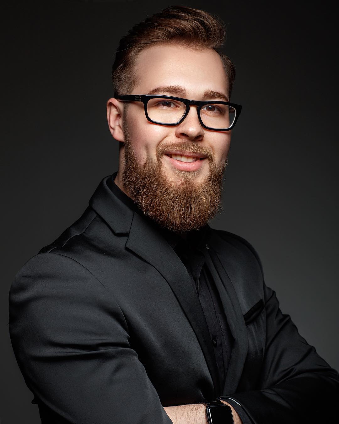 Всплыло имя первого участника "Холостячки 2": он помогает девушкам успешно выйти замуж (фото)