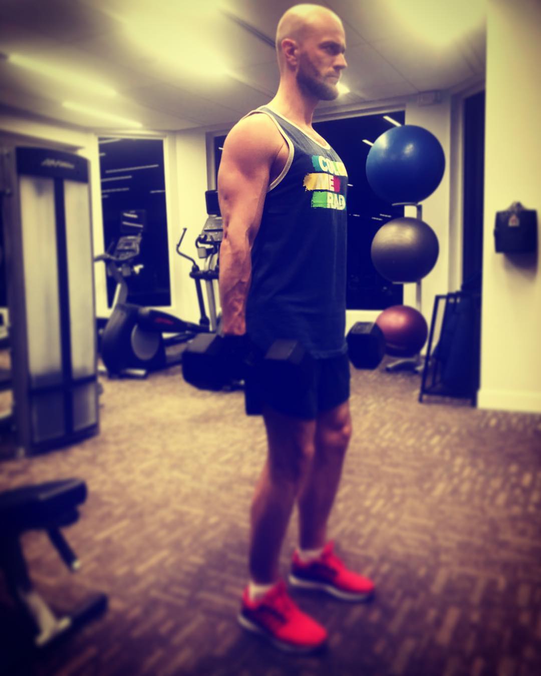 "Больше чем у Шварца": Влад Яма впечатлил нехилой мускулатурой (видео)