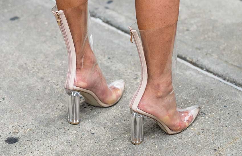 Трусики-джинси і вії в носі: топ-10 дивних і безглуздих модних трендів 2019 року