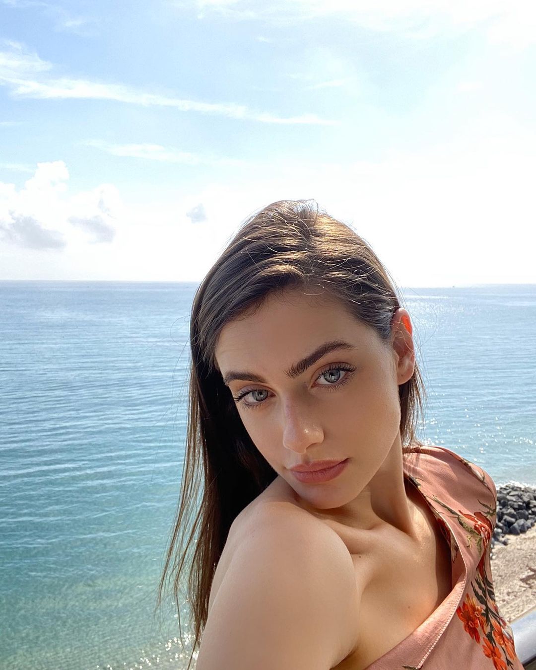 У мережі показали жінку з найкрасивішим лицем у світі: яскраві фото