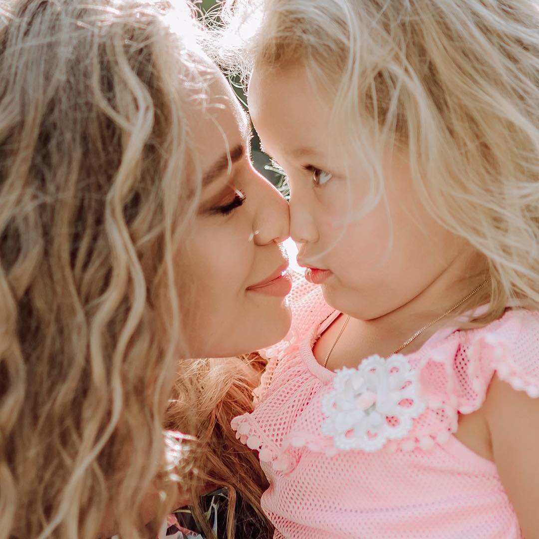 Яна Соломко підігріла чутки про розлучення з чоловіком