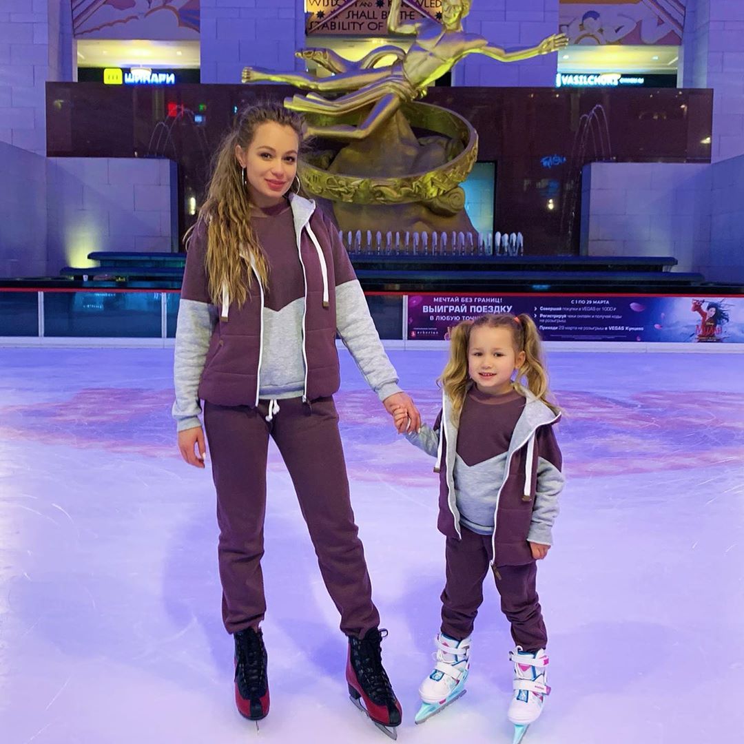 Когда ребенок помогает маме: Яна Соломко показала, чему ее научила дочка Кира