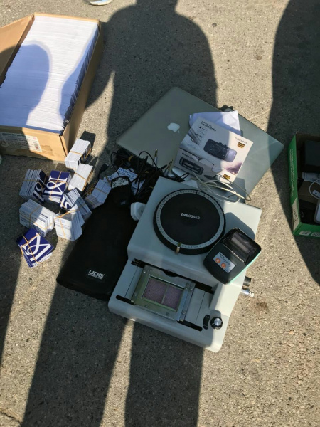 Пограничники Украины и Молдовы разоблачили мошенников, которые подделывали паспорта граждан ЕС