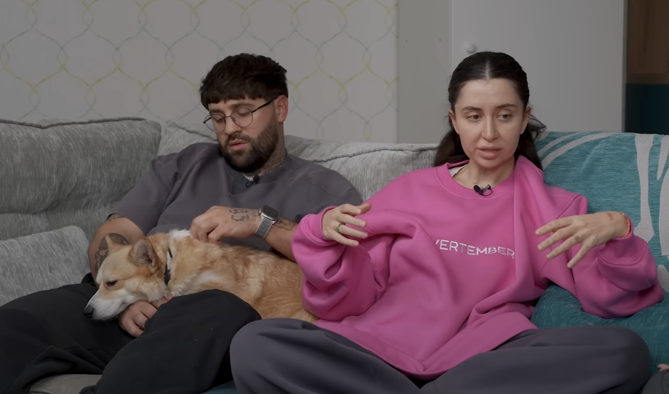 "Люди стали злые": известная блогерша сравнила Украину с Россией и поддержала предателей