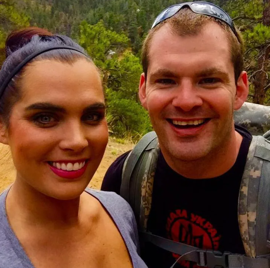 Військовий США, який влаштував вибух Cybertruck, залишив записку про "тривожний дзвінок"