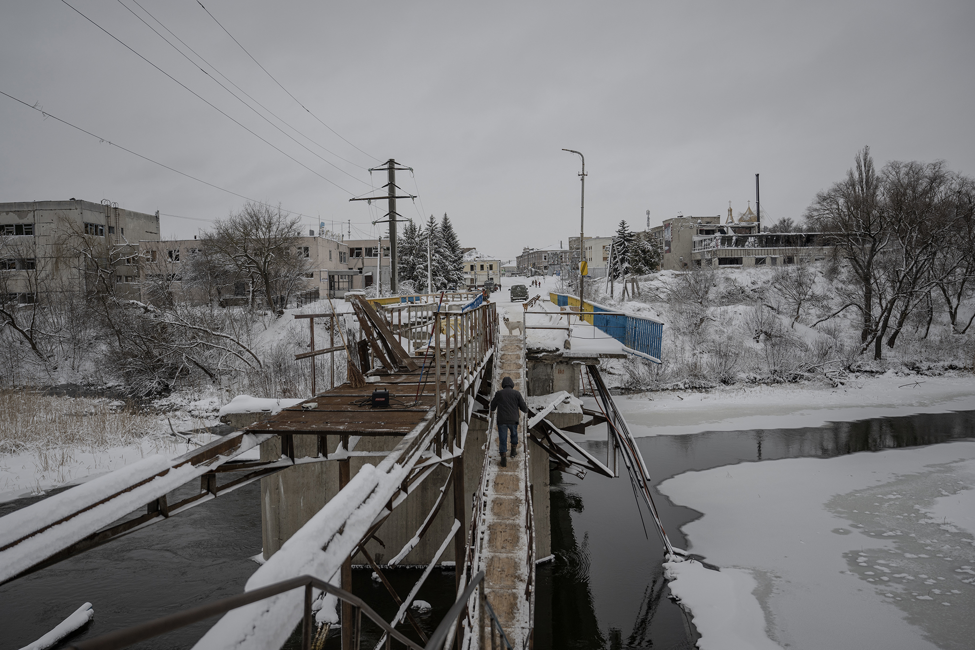 "Титаническое испытание". Что происходит под Купянском и смогут ли ВСУ удержать город