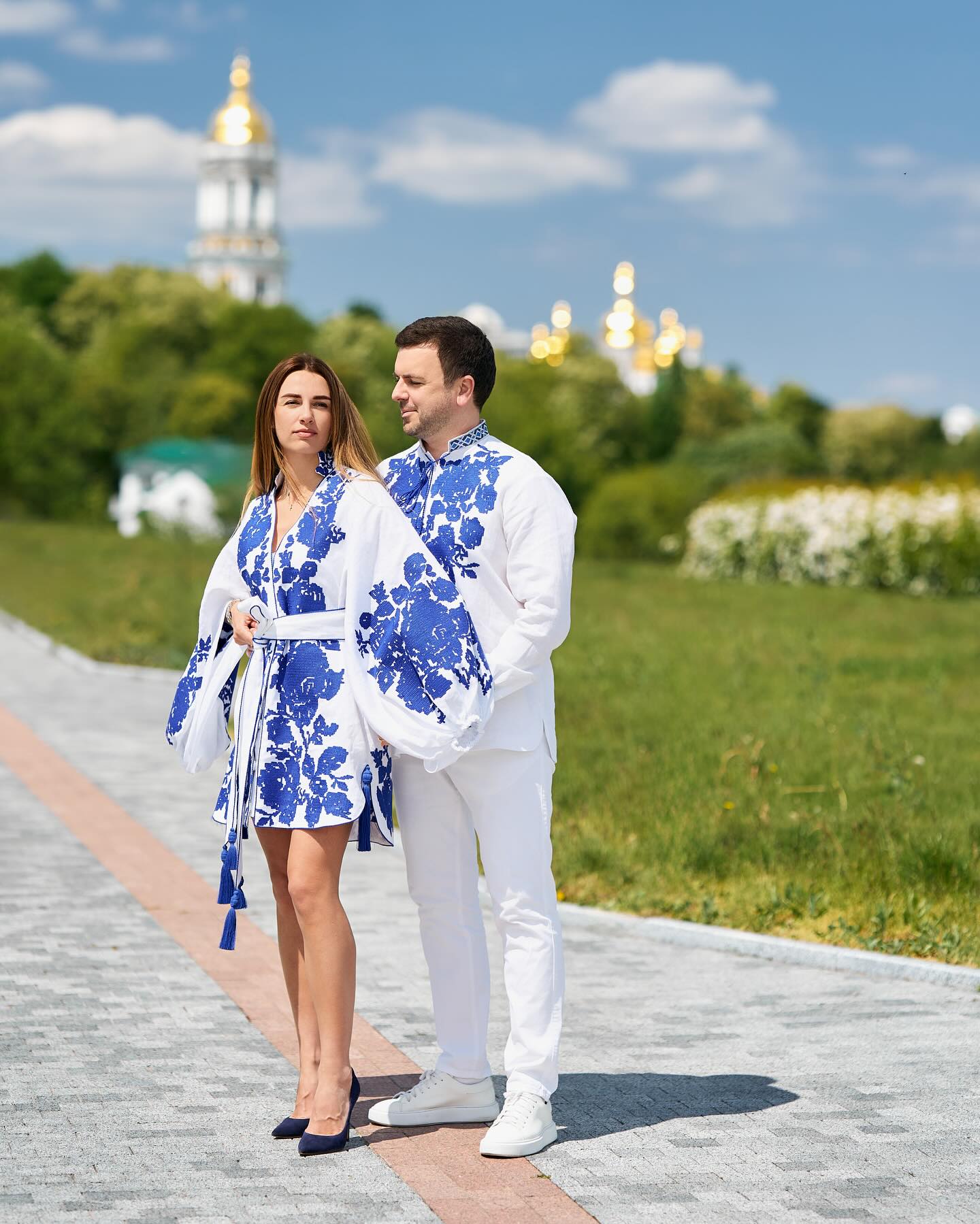 Наша історія, гордість та ідентичність. Зірки показали свої яскраві вбрання в День Вишиванки 2024