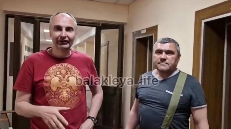 В Балаклее оккупанты назначили "заместителем мэра" участника талант-шоу, который забивал гвозди в нос