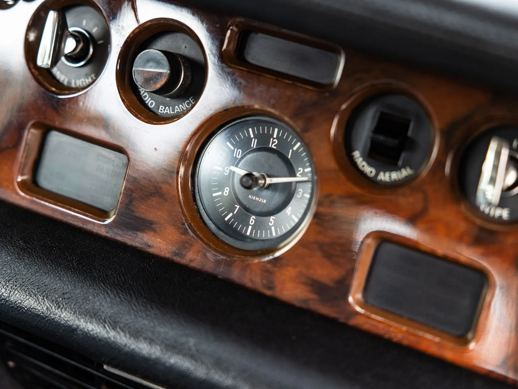 Данилко продает уникальный Rolls-Royce. Стало известно, куда пойдут деньги