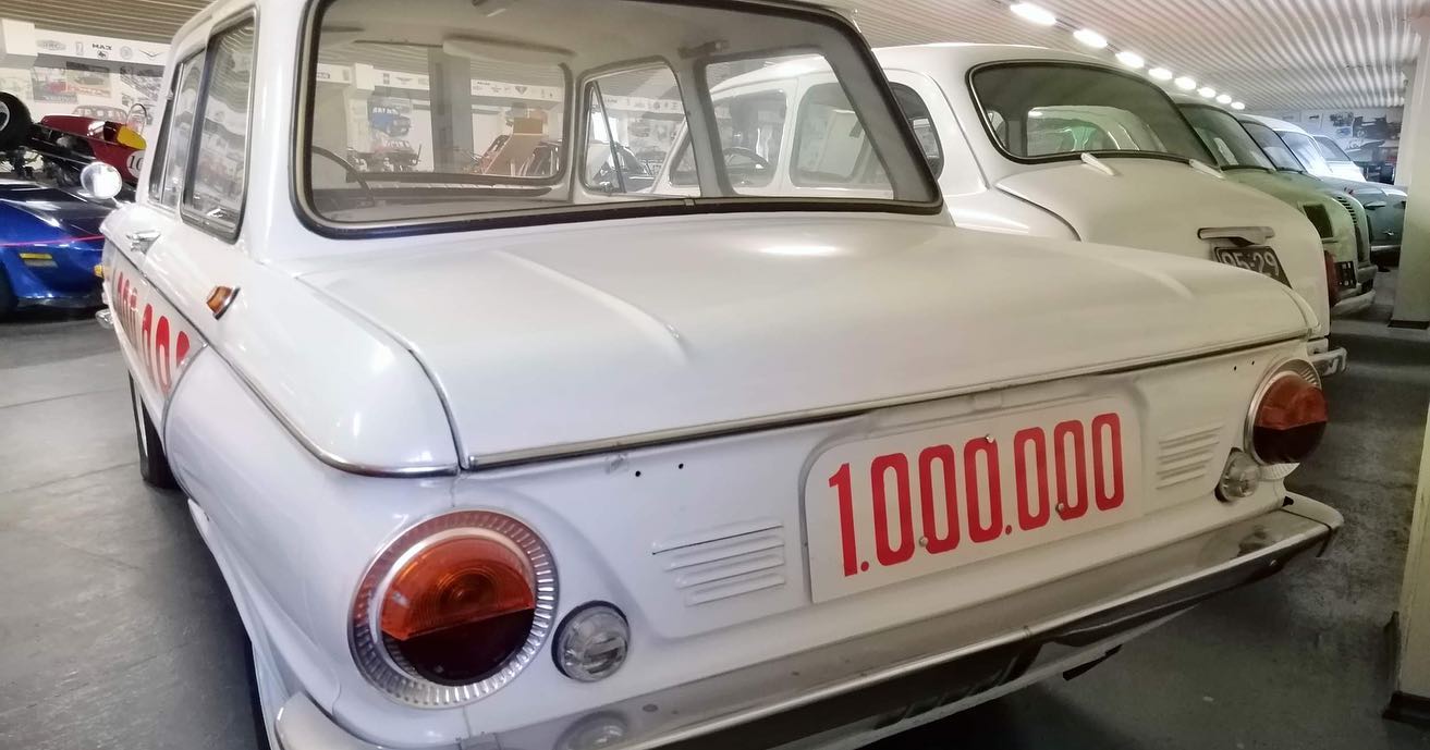 Миллион "Запорожцев": 46 лет назад с конвейера ЗАЗа сошел миллионный автомобиль