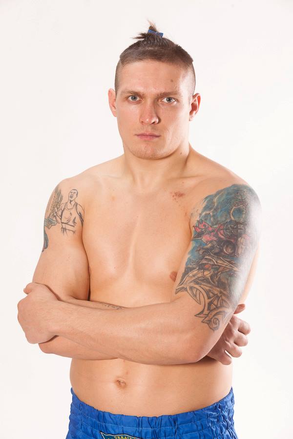 Ледь дотягував до "сотки". Як виглядав Олександр Усик 10 років тому (фото)