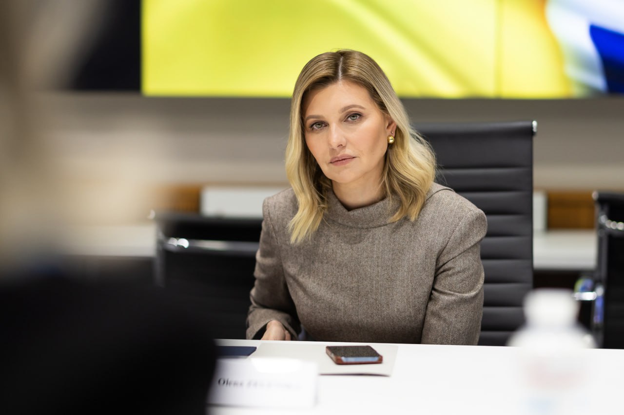 Ждала предложения 8 лет. Интересные факты об Елене Зеленской, которые вас удивят