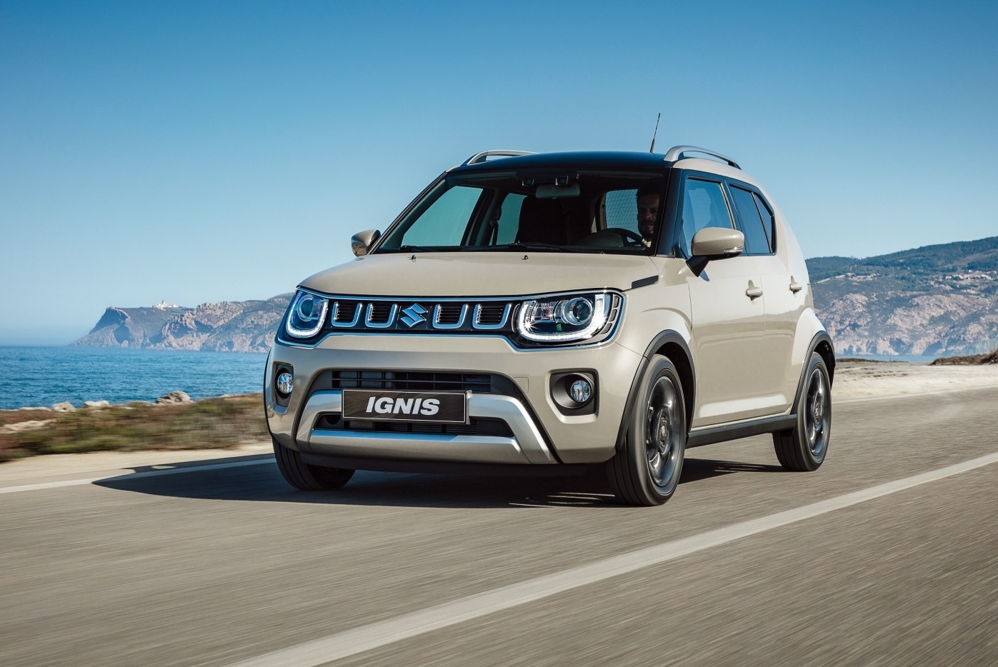 Эти автомобили тратят меньше всего топлива: список для водителей (фото)