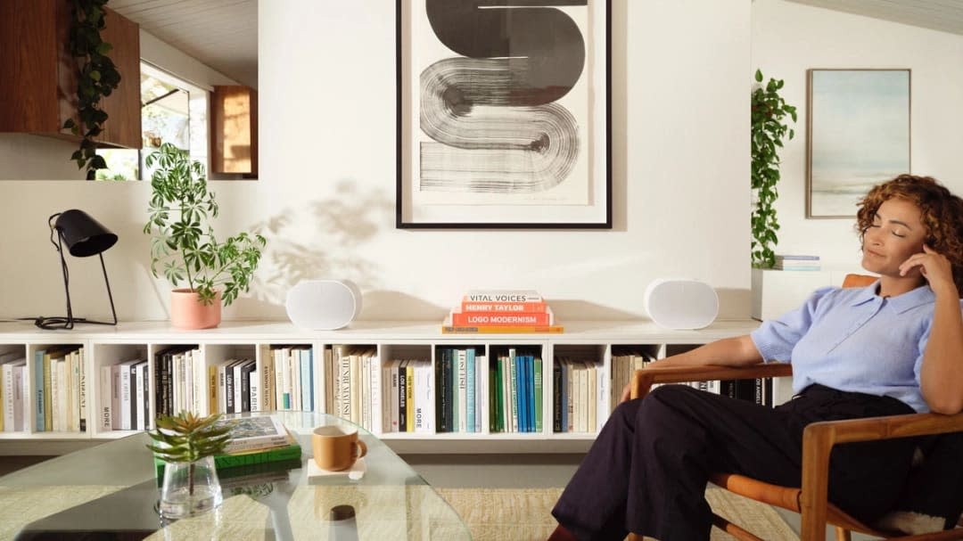 Топ-16 новорічних подарунків для любителів технологій