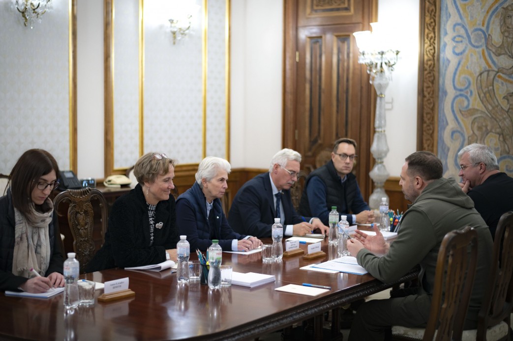 Ермак обсудил с председателем оборонного комитета Бундестага усиление помощи Украине