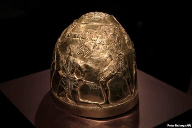 Как выглядит возвращенное Украине "Скифское золото", о котором все говорят