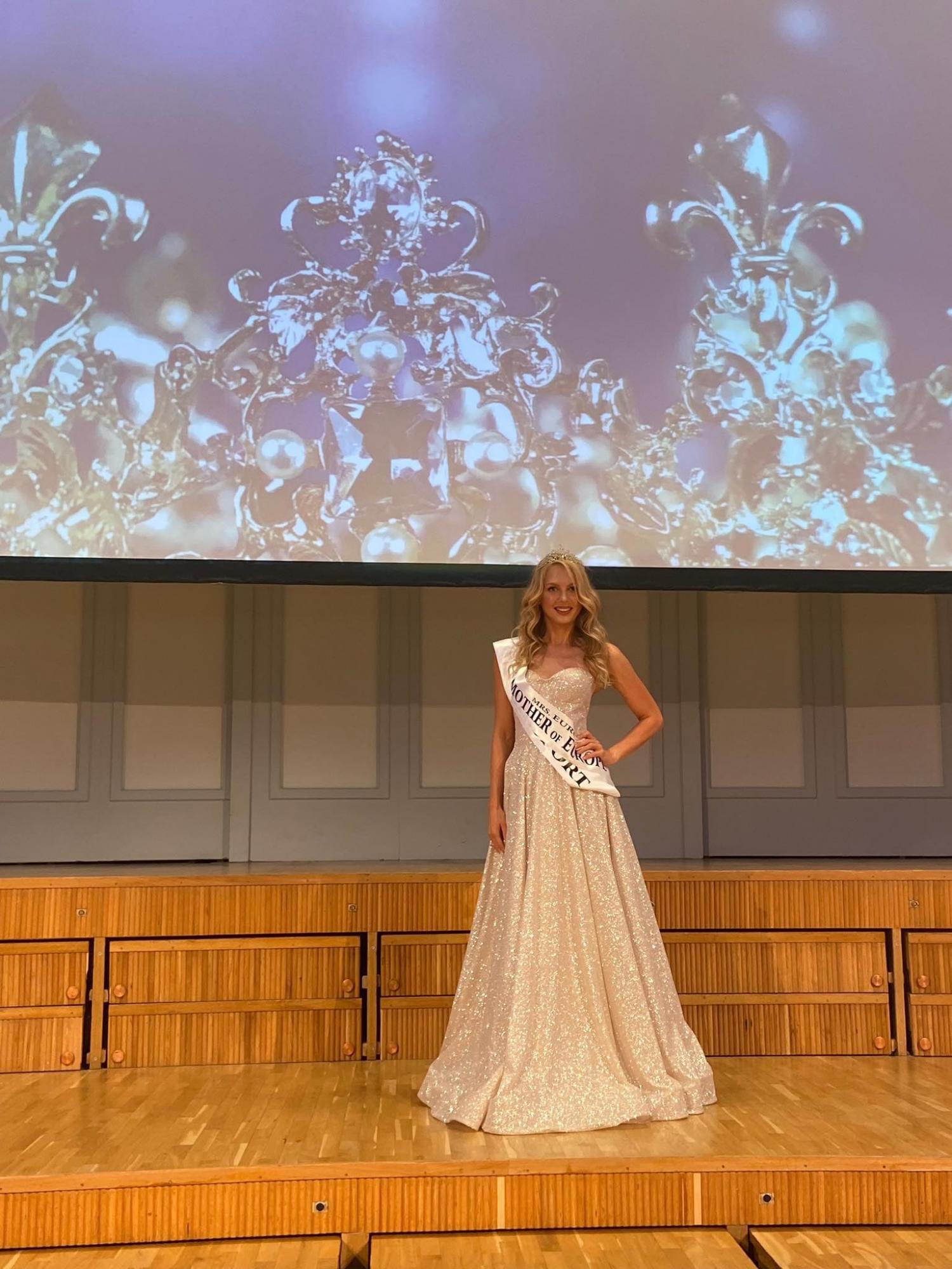 Українка перемогла у престижному конкурсі краси (фото)