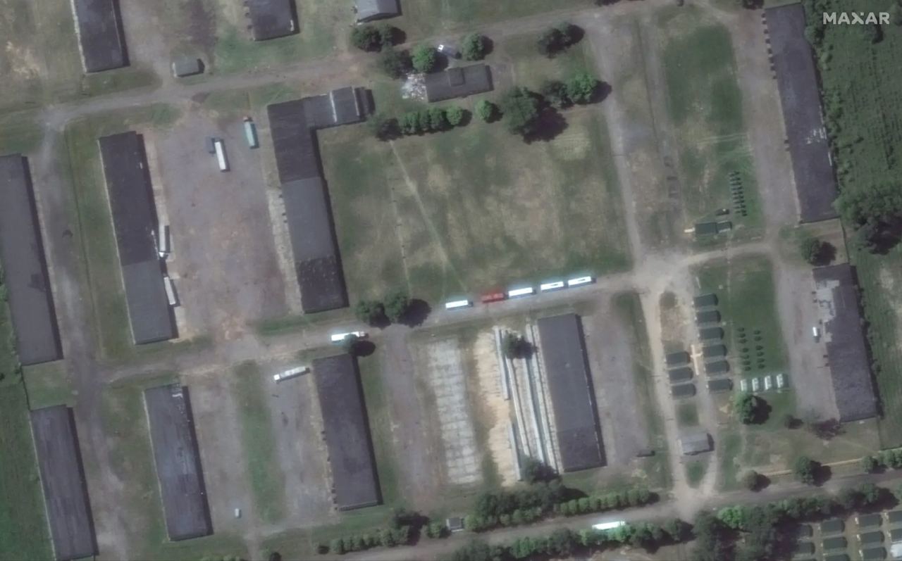 "Вагнерівці" почали прибувати до наметового табору у Білорусі (супутникові знімки)