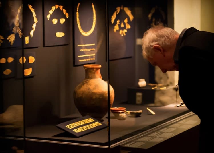 Как выглядит возвращенное Украине "Скифское золото", о котором все говорят