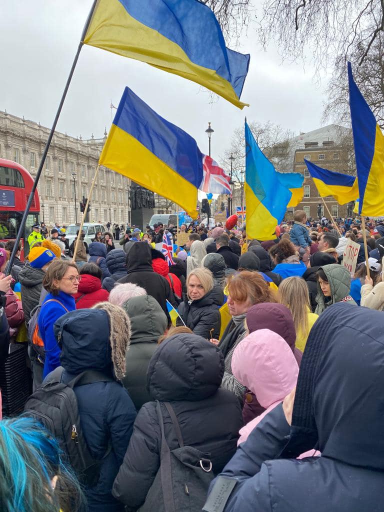 Акції на підтримку України та проти агресії Росії проводять по всьому світу (відео, фото)