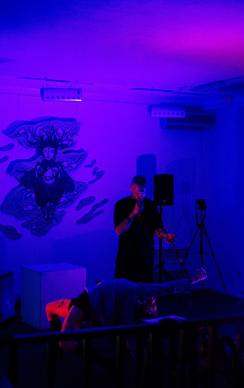 YARON презентовал первый сольный альбом, пробирающий до мурашек