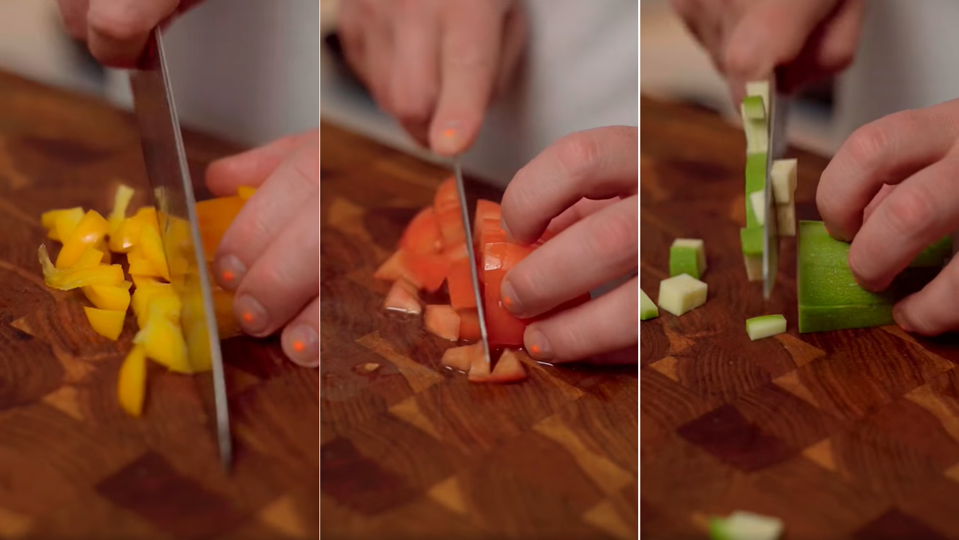 Если завтрак из яиц, то готовим со всей любовью: Клопотенко дал рецепт прекрасной шакшуки