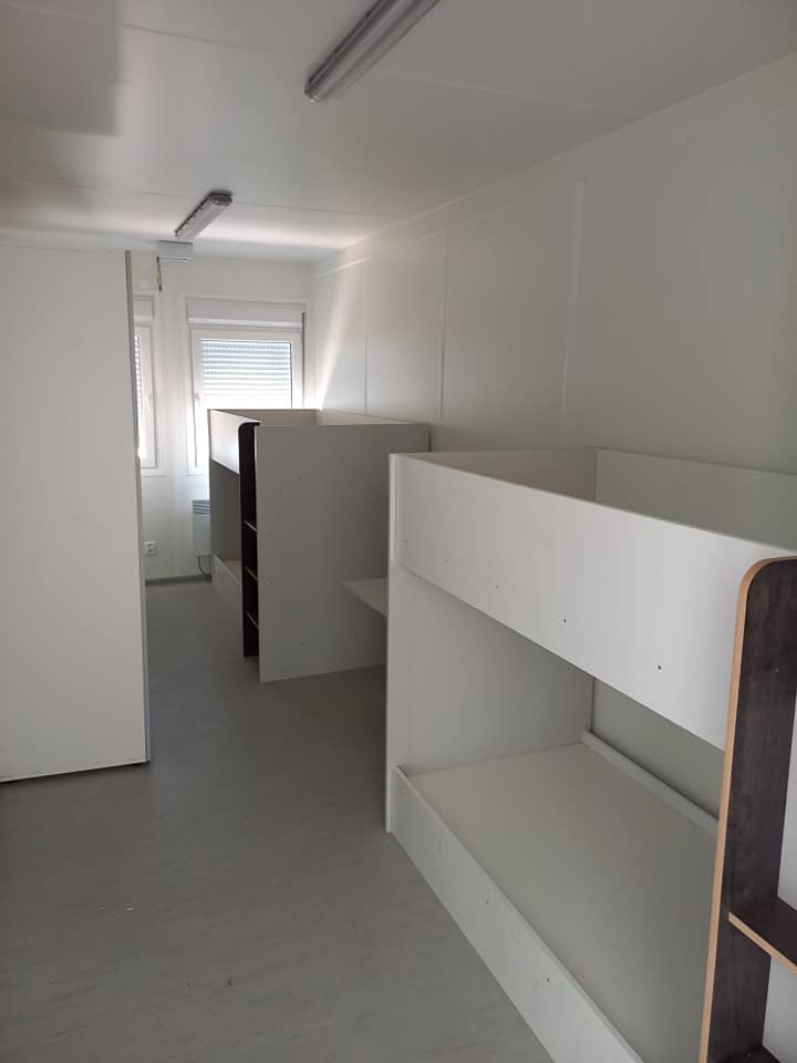 Под Киевом установили "польский" модульный городок: как он выглядит