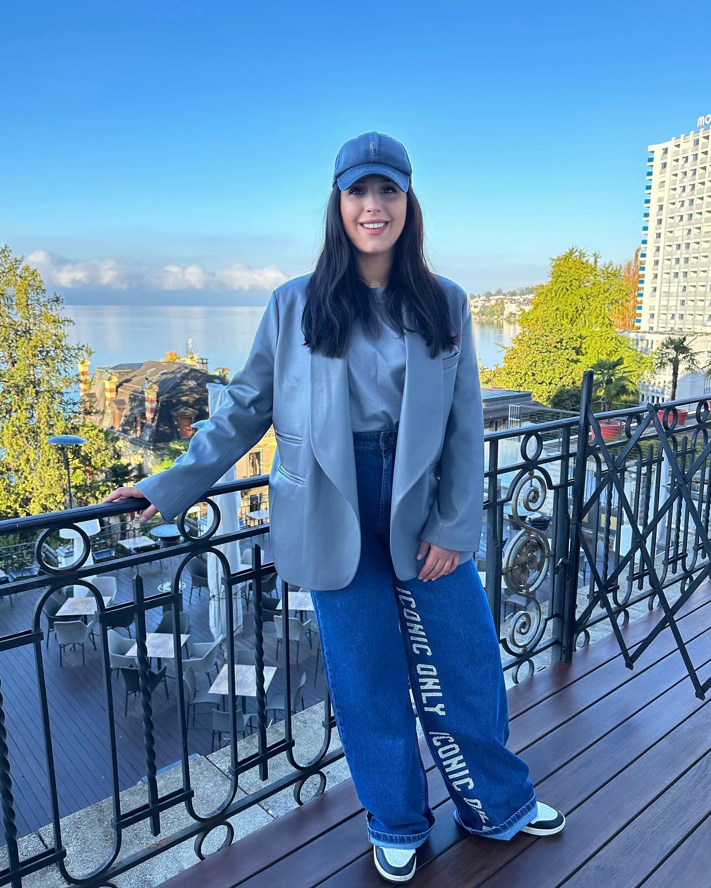 Зірки в захваті від цих фасонів курток та пальто: 6 найбільших трендів осені 2024 року