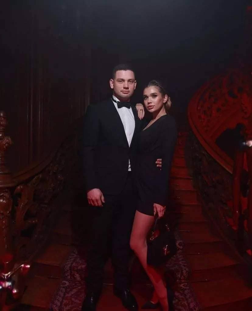 Блогерка-мільйонник Саша Бо після скандального розлучення знову зібралася заміж (фото)