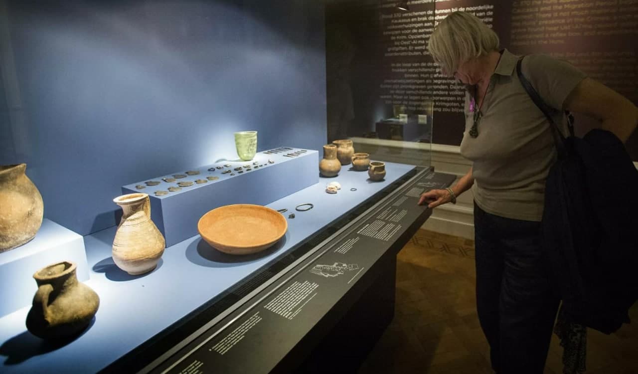 Как выглядит возвращенное Украине "Скифское золото", о котором все говорят