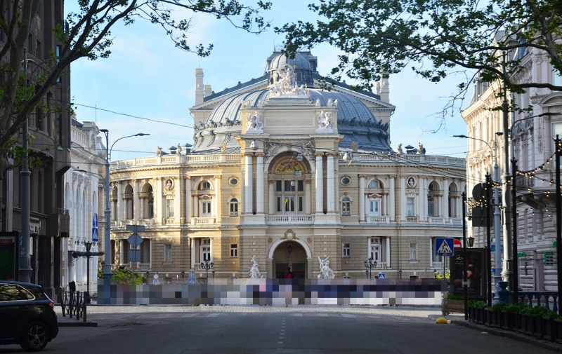 "Путину люди не нужны". Как война изменила Одессу и чем живет город у моря