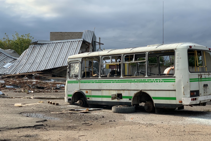 "Оккупанты прятались за нашими спинами": репортаж из освобожденных Балаклеи и Изюма