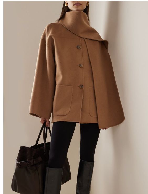 Найзатишніший тренд цієї зими: такого пальто ви ще не бачили